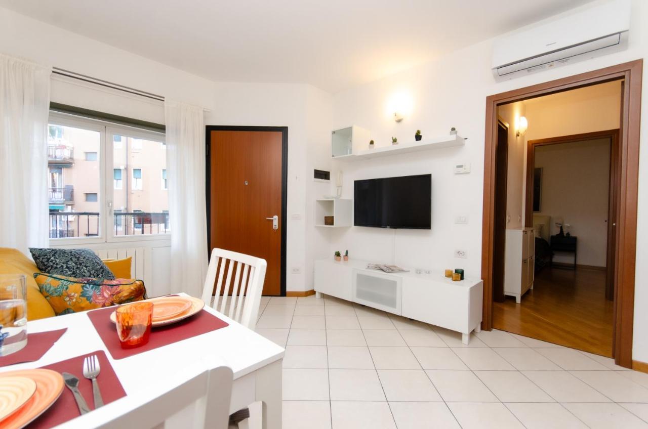 Vivimihome - Bilo A 5 Minuti Da San Siro Con Garage Милан Экстерьер фото